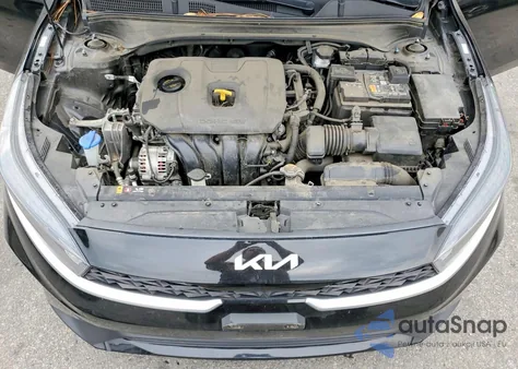 2023 Kia Forte Lx z USA, uszkodzony, nr VIN 3KPF24AD7PE518010